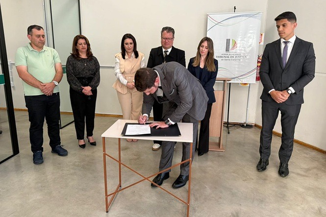 TJSC amplia acesso à Justiça com novos Pontos de Inclusão Digital em cartórios