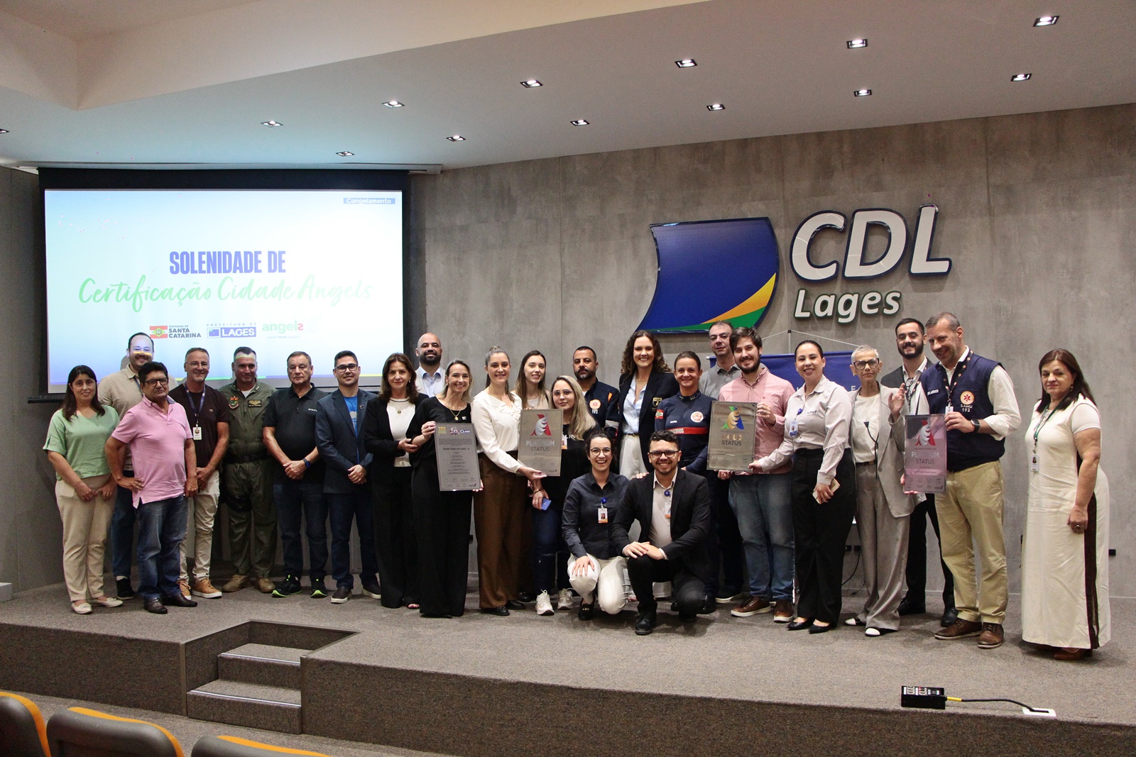 foto pref e samu cdl