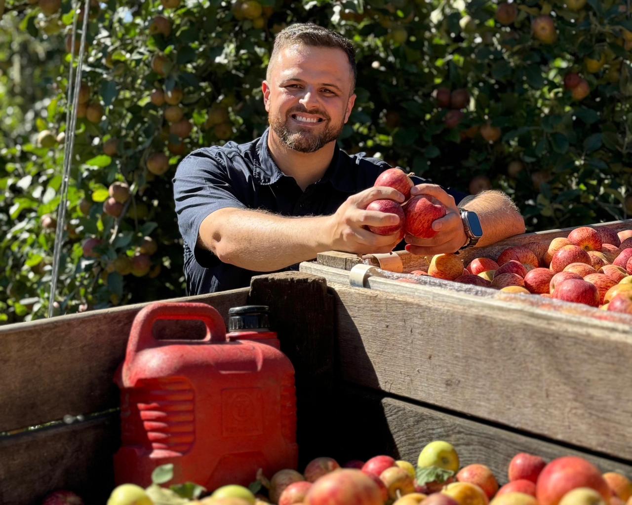 WhatsApp Image 2026-03-20 at 15.44.24