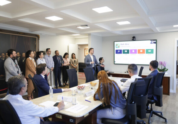 IMG_7744.JPG-900x600