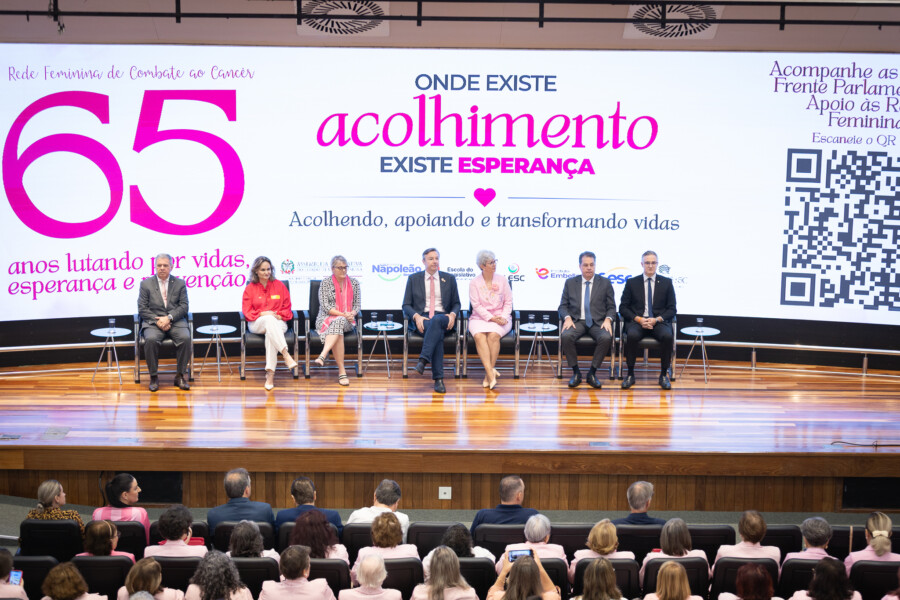 06052026_4o-Encontro-Estadual-das-Redes-Femininas-de-Combate-ao-Cancer_RC-132-900x600