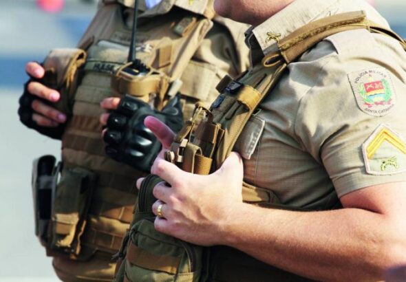 dnlburigo_arquivo-policia-militar-210918-23-1-696x464